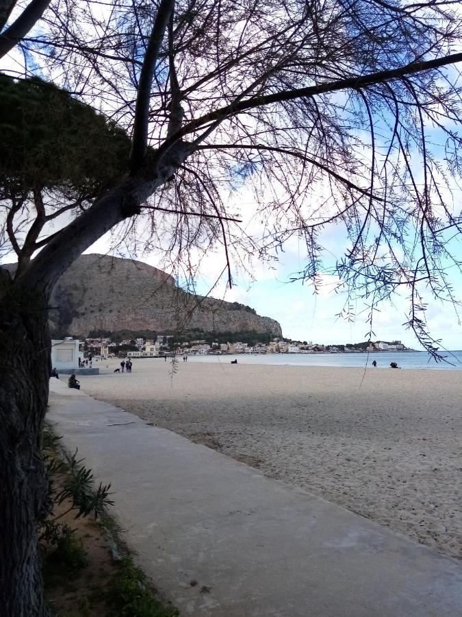 Casa vacanze Rosamarina Mondello Exterior foto