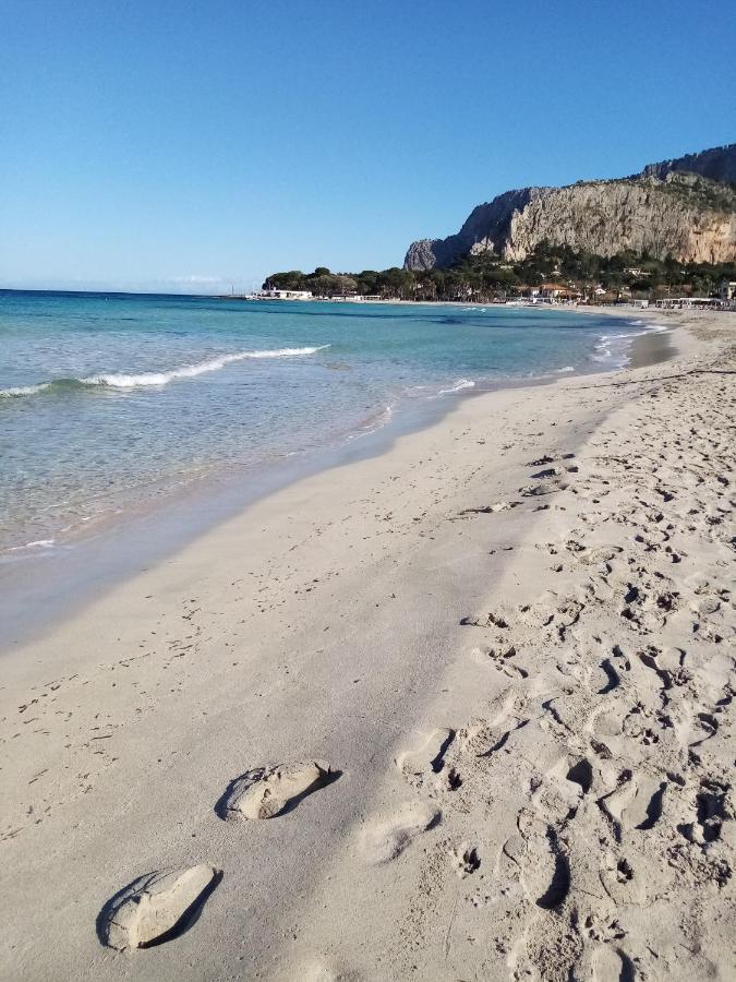 Casa vacanze Rosamarina Mondello Exterior foto