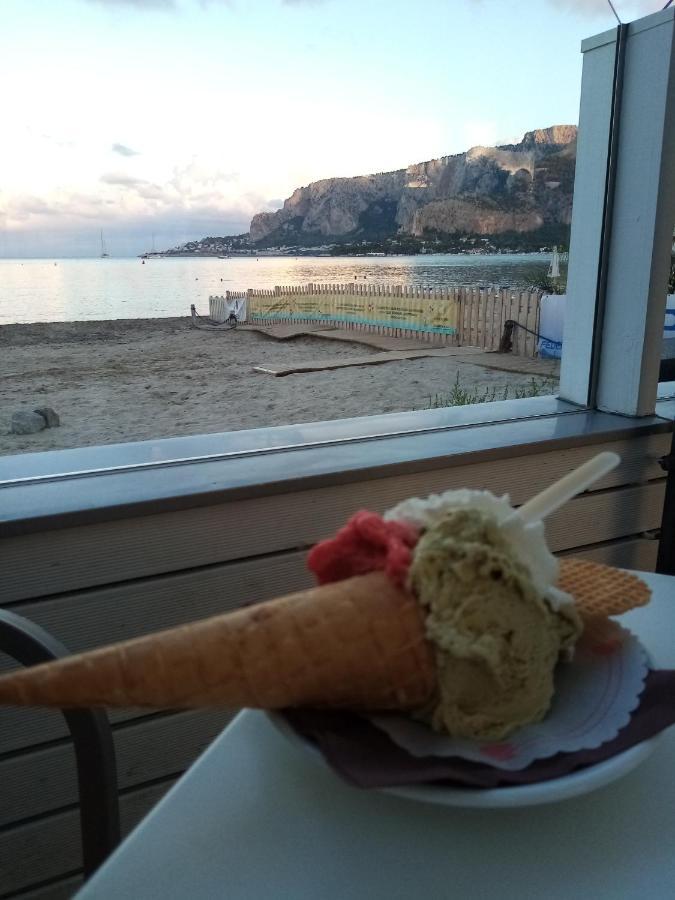 Casa vacanze Rosamarina Mondello Exterior foto