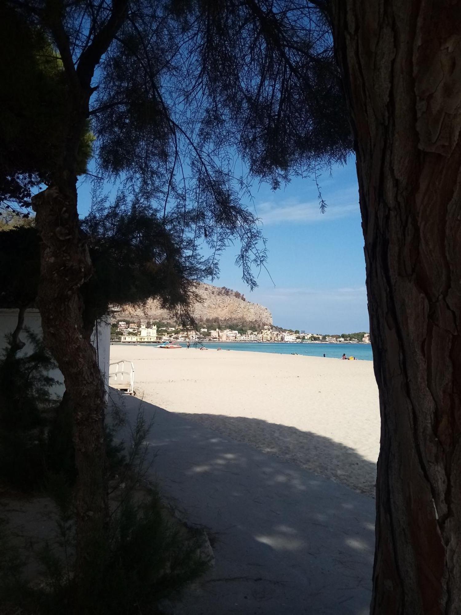 Casa vacanze Rosamarina Mondello Exterior foto